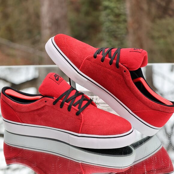 Nike SB Satire Skateboarding Red Suede - Picture 8 of 13